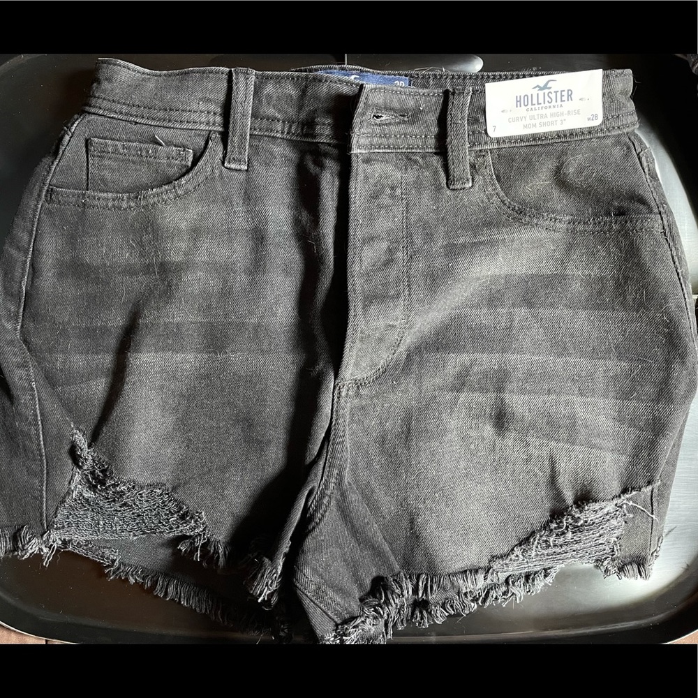Hollister Curvy Ultra Highwaist Mom Shorts -black
